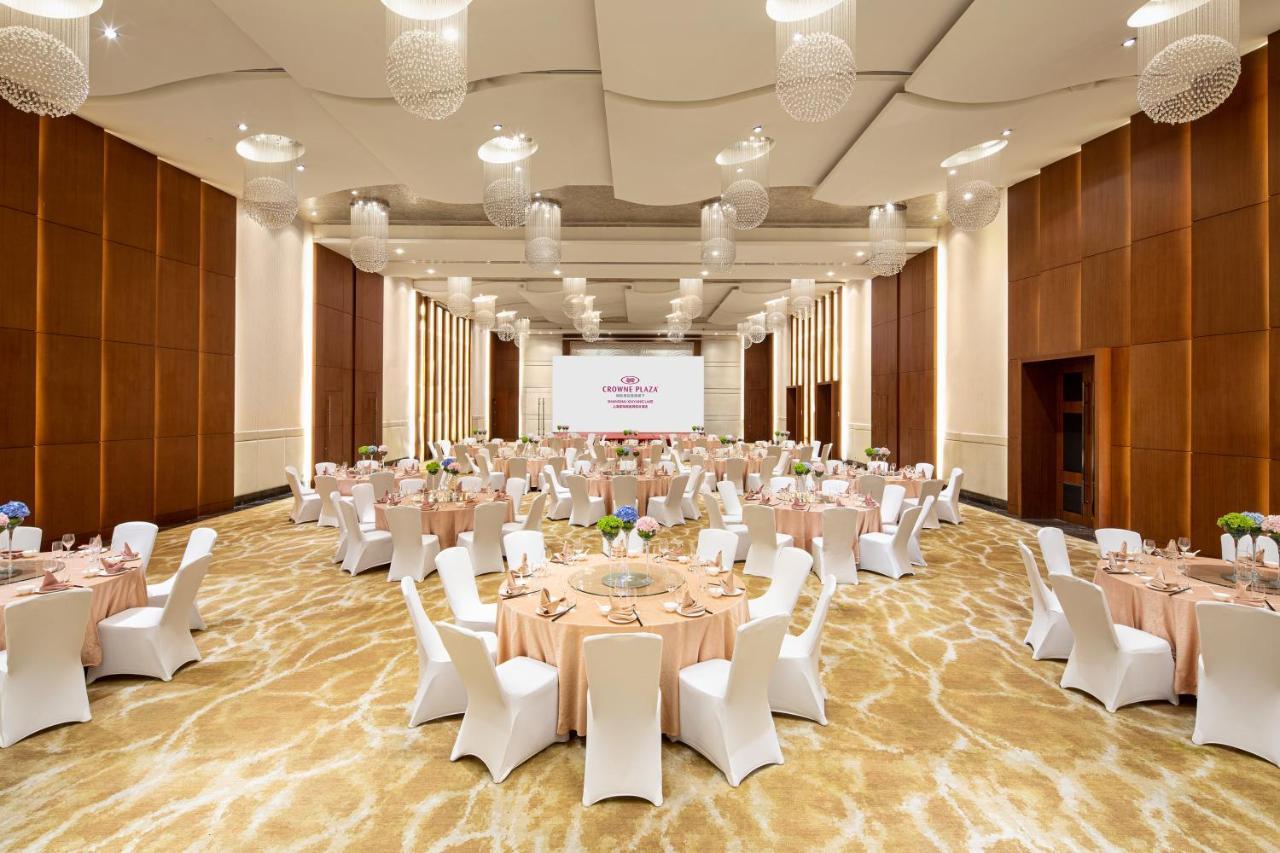 Crowne Plaza Shanghai Xiayang Lake By Ihg Qingpu المظهر الخارجي الصورة