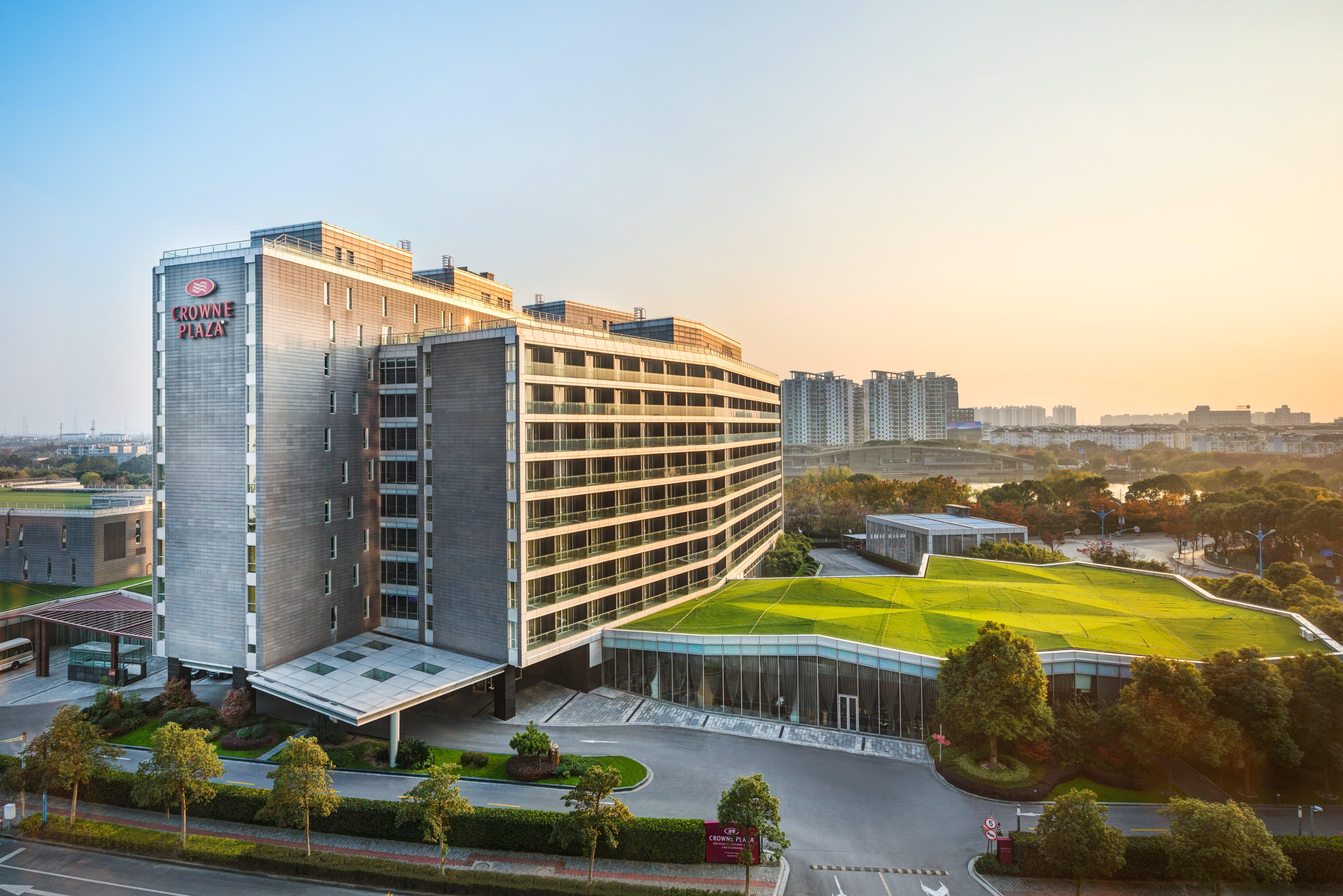 Crowne Plaza Shanghai Xiayang Lake By Ihg Qingpu المظهر الخارجي الصورة