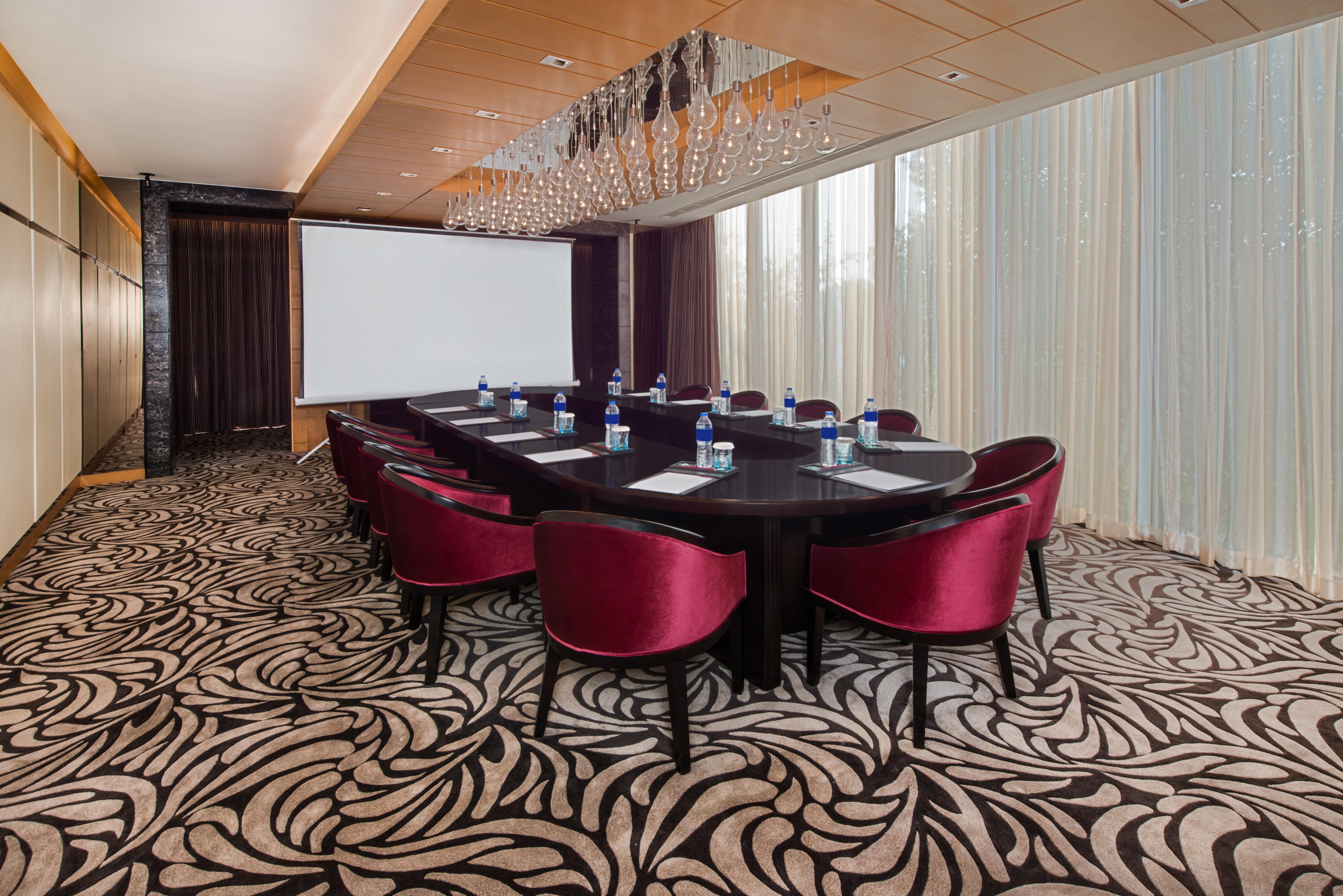 Crowne Plaza Shanghai Xiayang Lake By Ihg Qingpu المظهر الخارجي الصورة