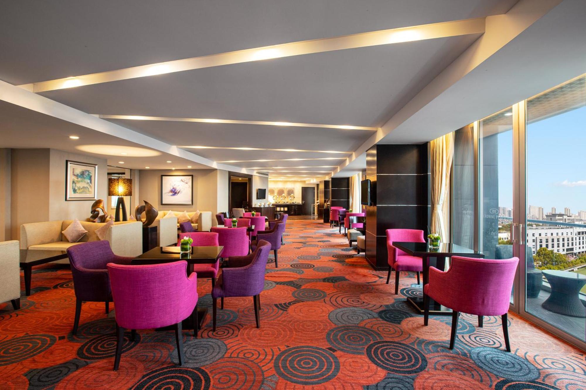 Crowne Plaza Shanghai Xiayang Lake By Ihg Qingpu المظهر الخارجي الصورة